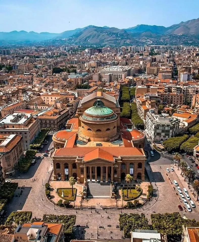 Aurora Center City - Rooms Palermo Affittacamere