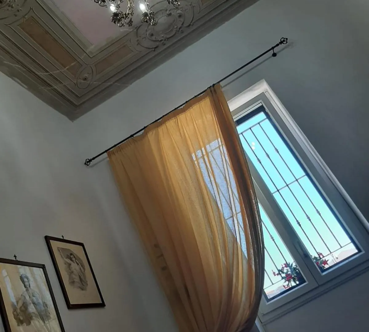 Aurora Center City - Rooms Palermo Affittacamere