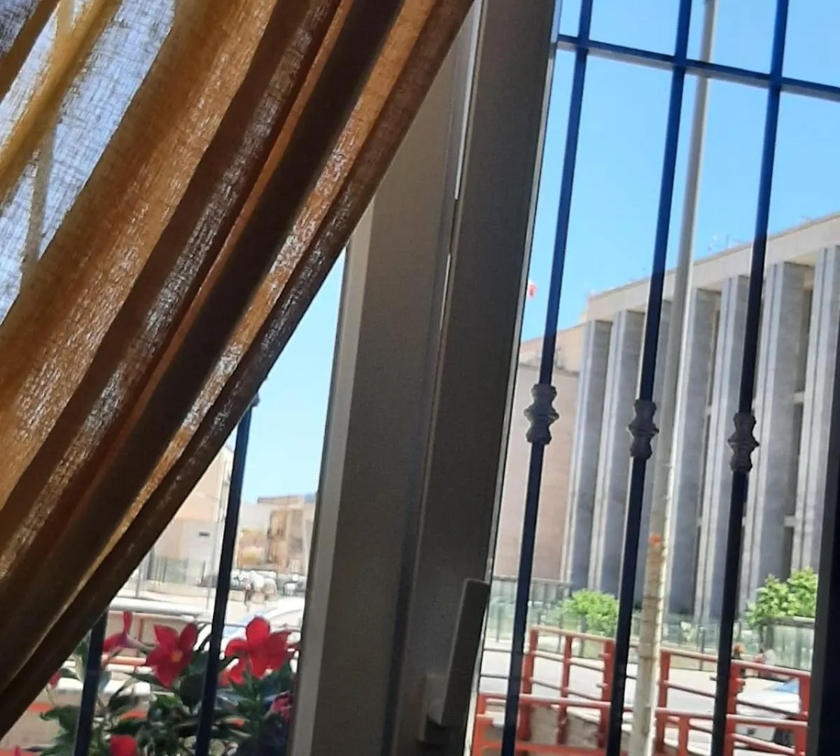 Aurora Center City - Rooms Palermo 0*,  Italia