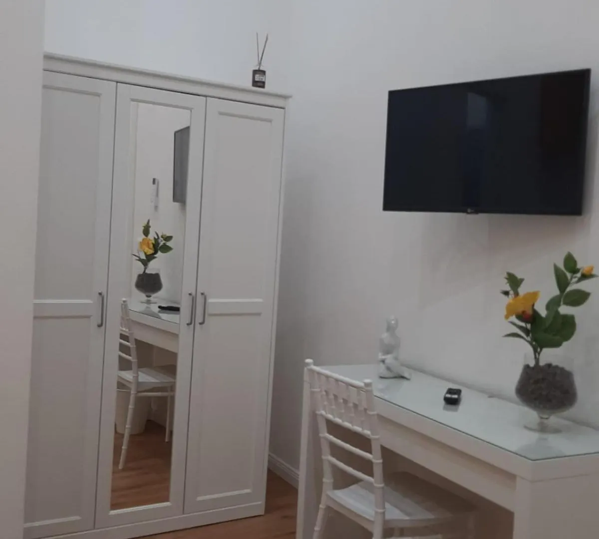 Aurora Center City - Rooms Palermo Affittacamere